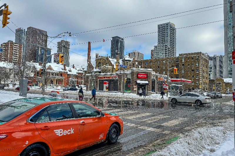 Toronto Airport Transfers